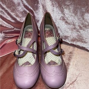 Pin up couture shoes